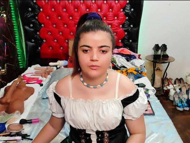 sweetslaveank live cam on BongaCams