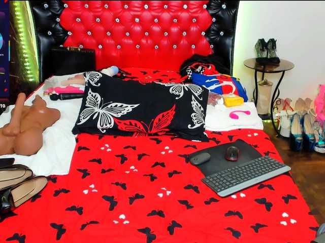 sweetslaveank live cam on BongaCams