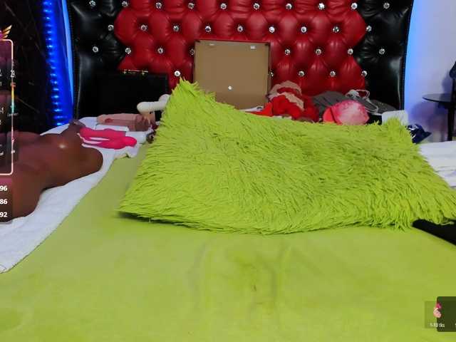 sweetslaveank live cam on BongaCams