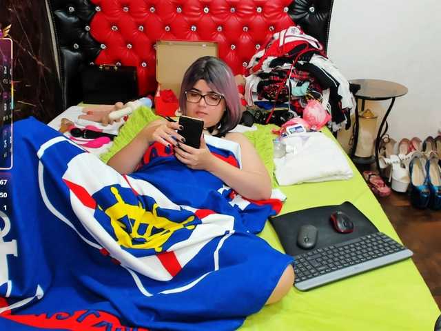 sweetslaveank live cam