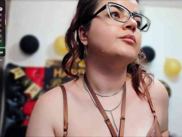 Модель: Slutty_milf_bitch