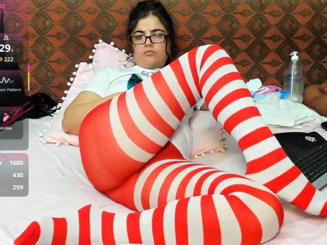 Slutty_milf_bitch