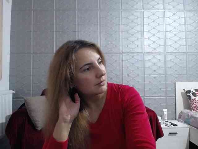 Вебкам-шоу KATYDIAZ