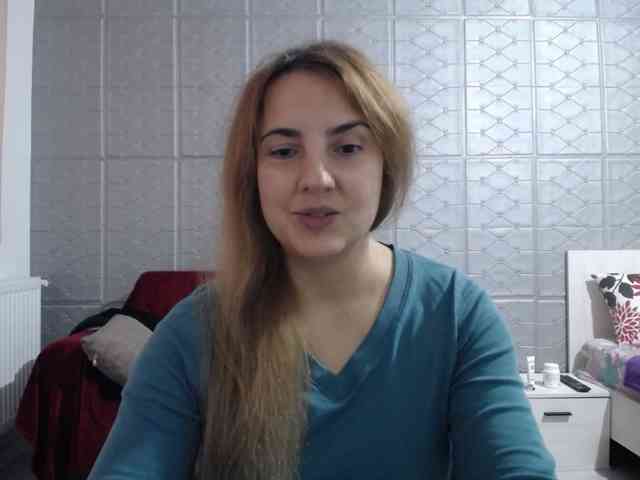 KATYDIAZ webcam