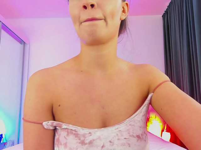 AllisonSweets live cam on BongaCams