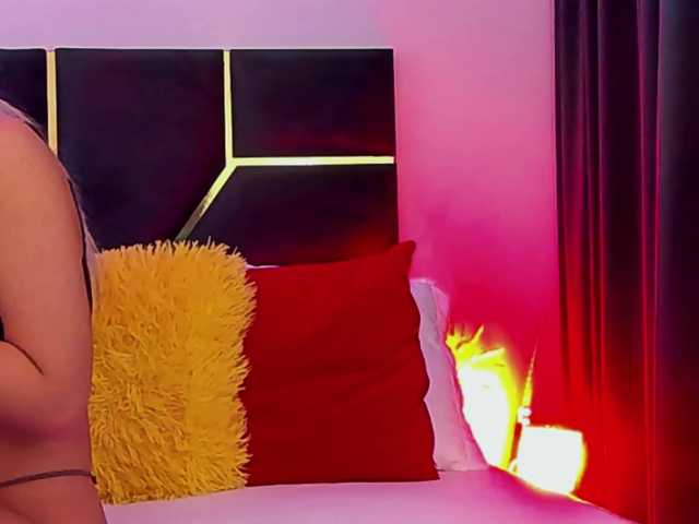 AllisonSweets live cam on BongaCams