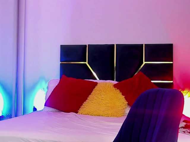 AllisonSweets live cam on BongaCams