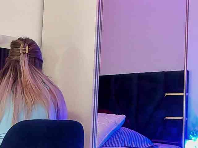 AllisonSweets webcam
