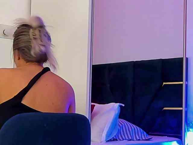 AllisonSweets webcam