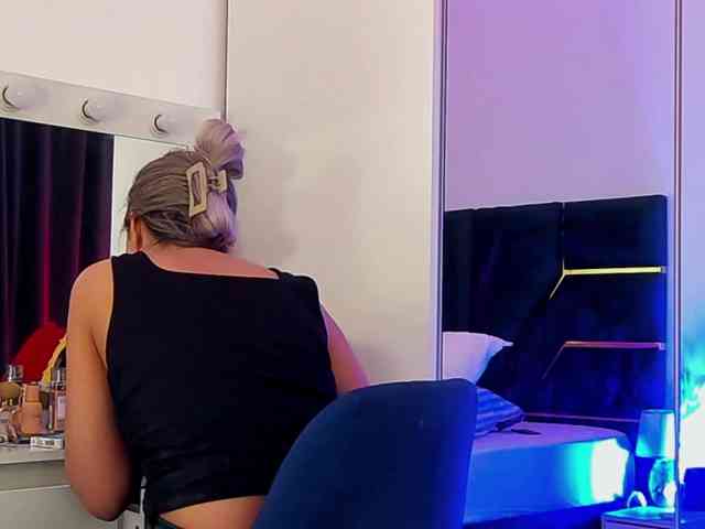 AllisonSweets webcam