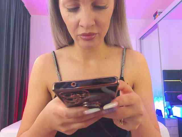 AllisonSweets webcam