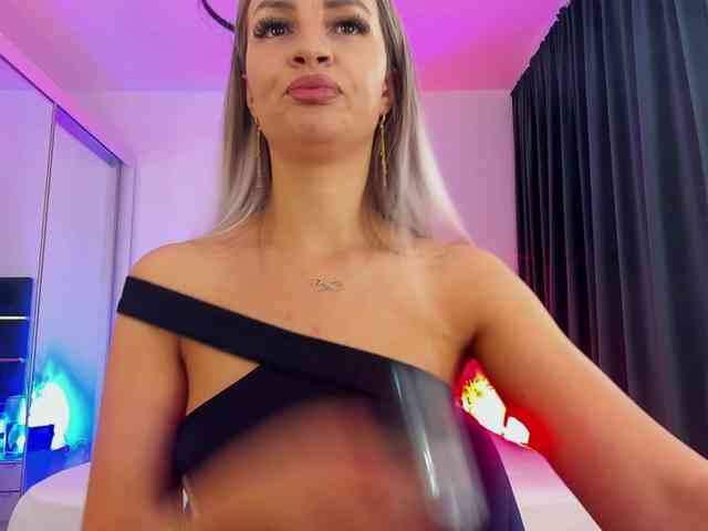 AllisonSweets webcam