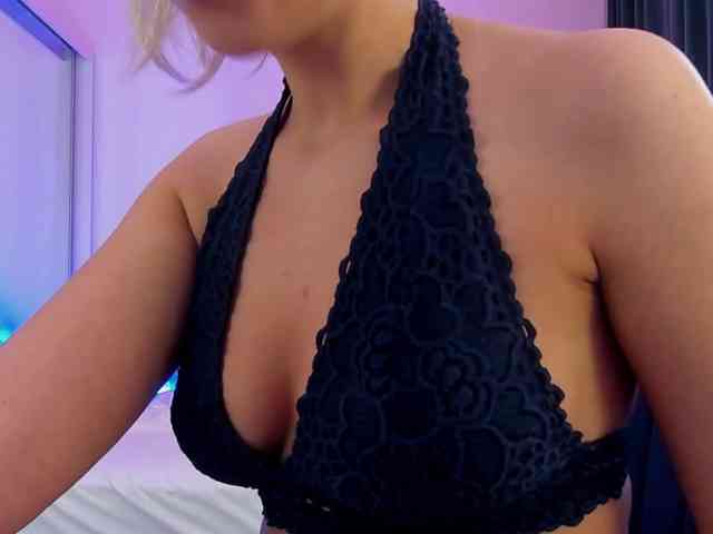 AllisonSweets webcam