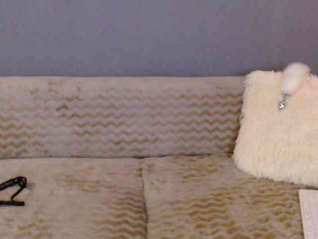 Icehotangel webcam