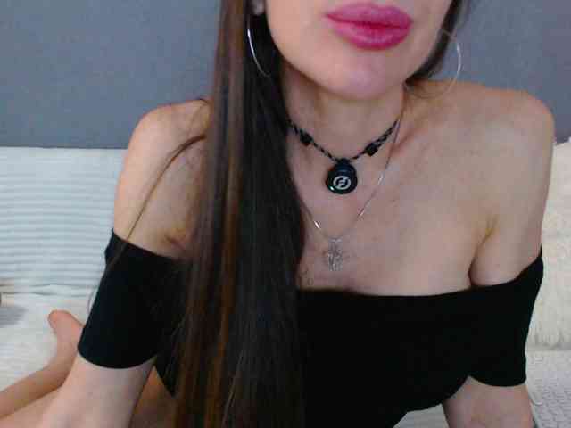 Icehotangel webcam