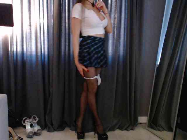 Icehotangel webcam