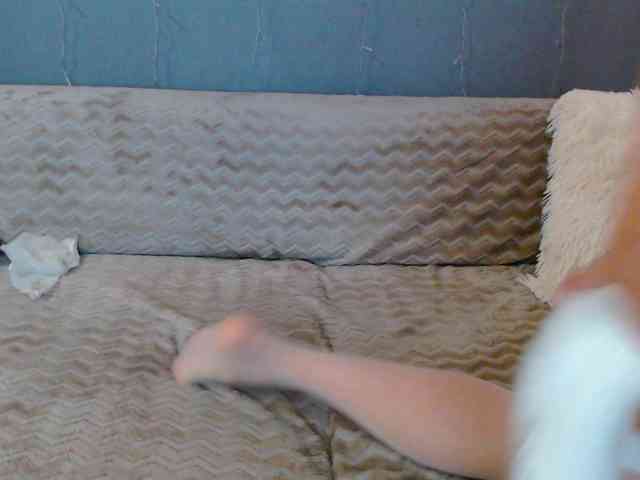 Icehotangel webcam