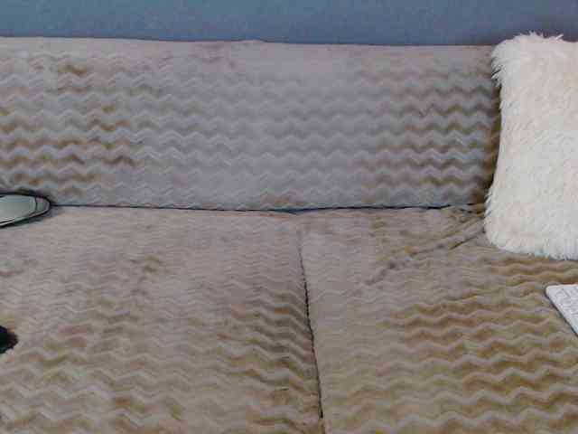 Icehotangel webcam