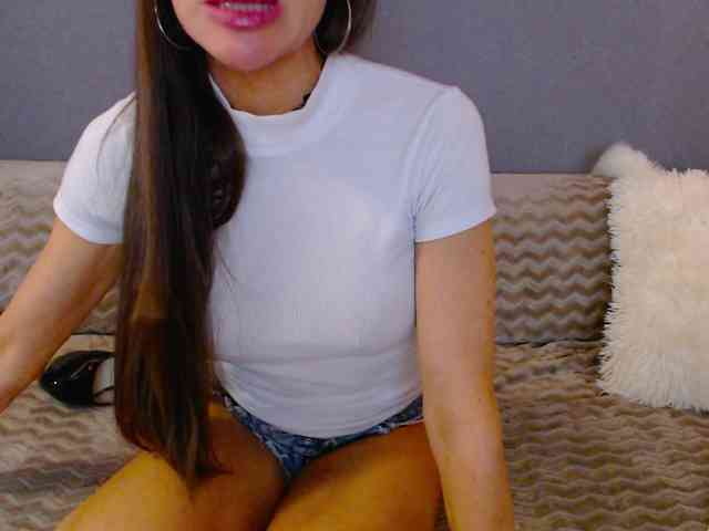 Icehotangel webcam