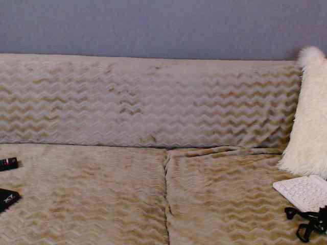 Icehotangel webcam