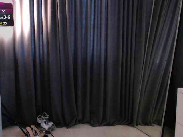 Icehotangel webcam