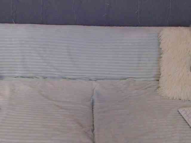 Icehotangel webcam