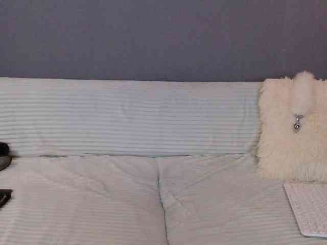 Icehotangel webcam