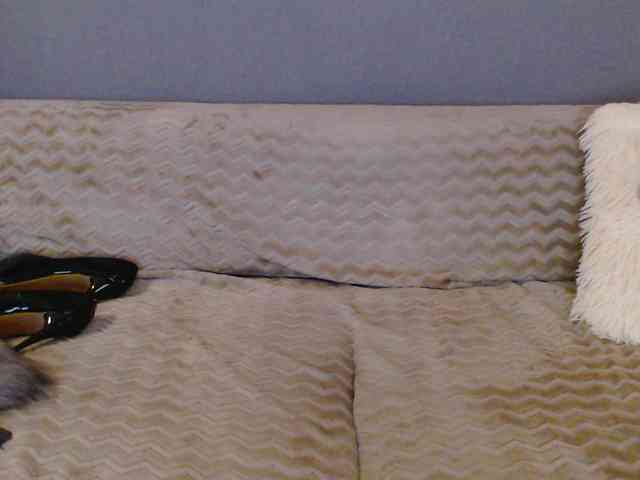Icehotangel webcam