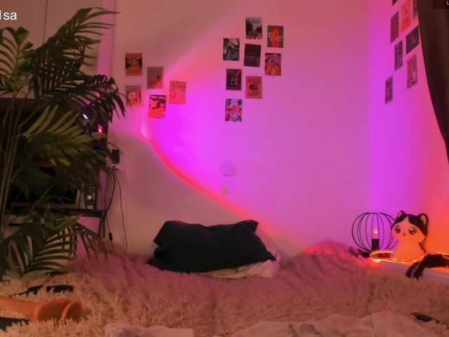 virtual_lady