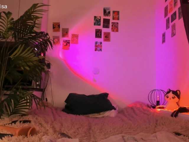 virtual_lady