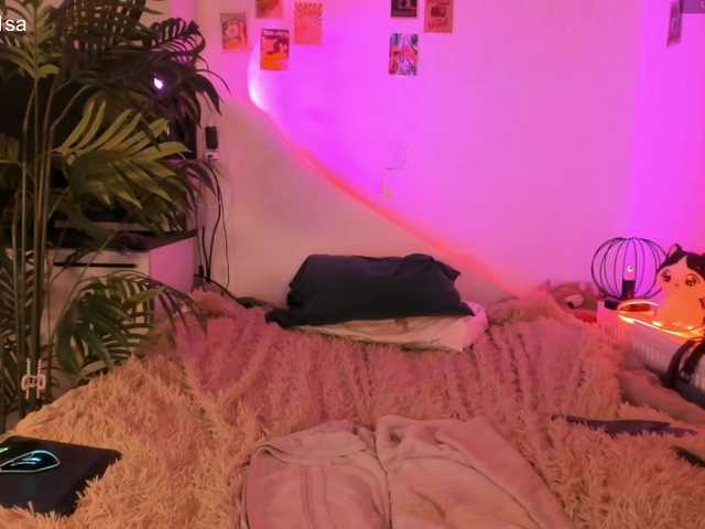 virtual_lady
