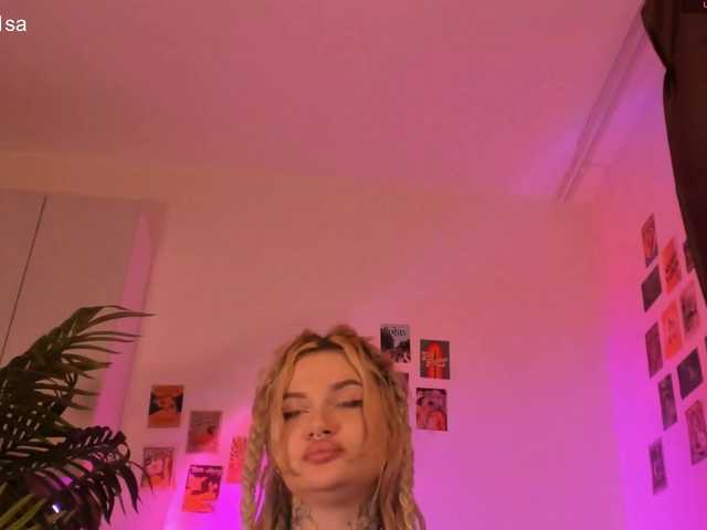 virtual_lady