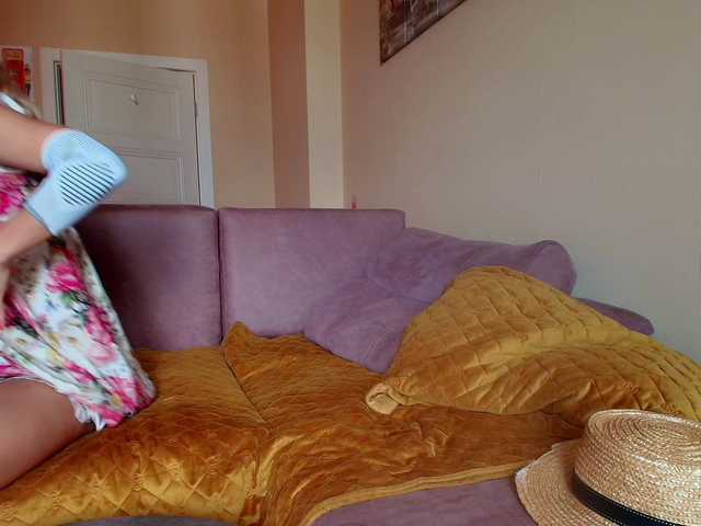 Kriszayka live cam on BongaCams