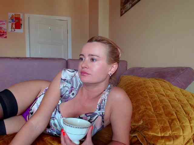 MissMotivated webcam