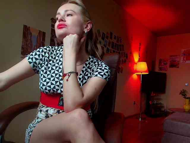 MissMotivated webcam