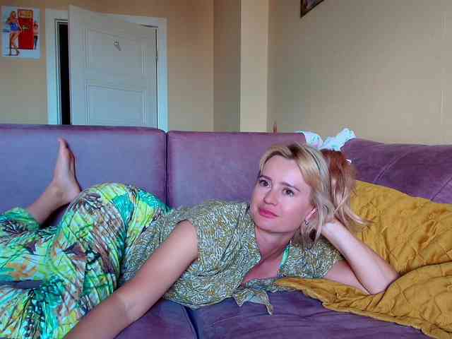 Kriszayka Sex Cam Show