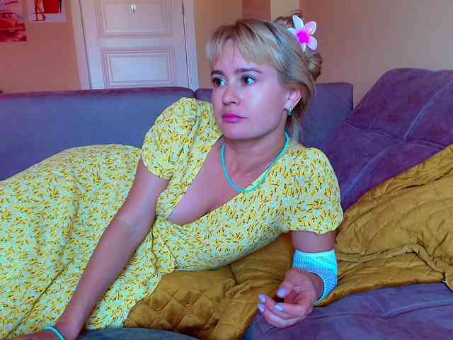 Kriszayka Sex Cam Show