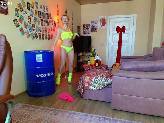 MissMotivated webcam