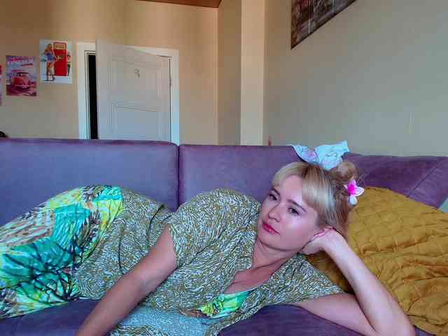 Kriszayka Sex Cam Show