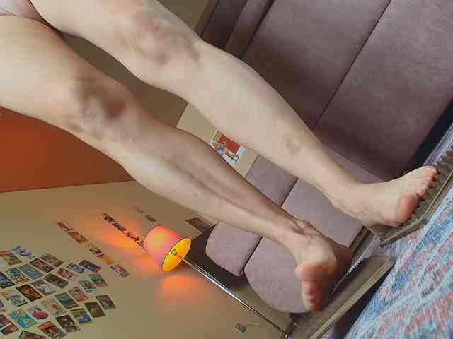 MissMotivated webcam