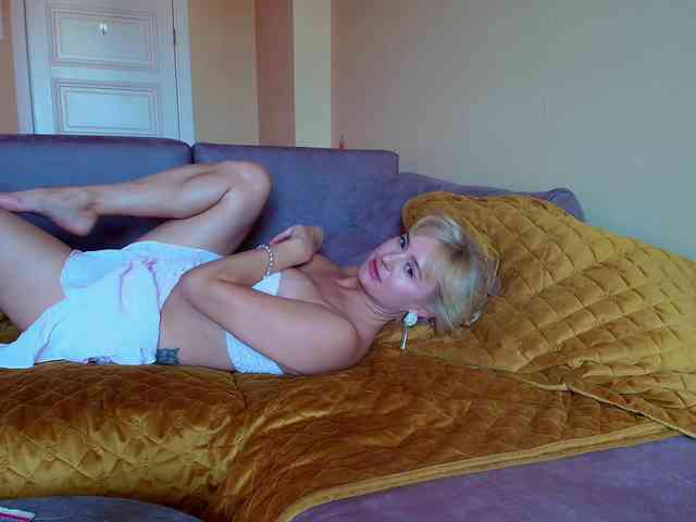 MissMotivated webcam