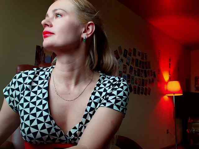 MissMotivated webcam