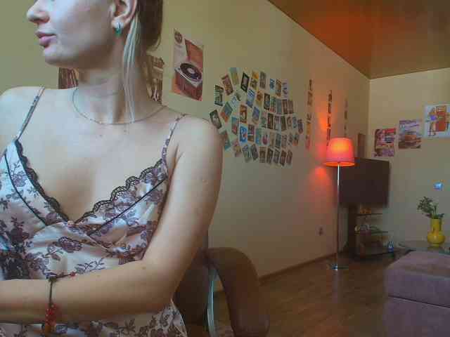 MissMotivated webcam