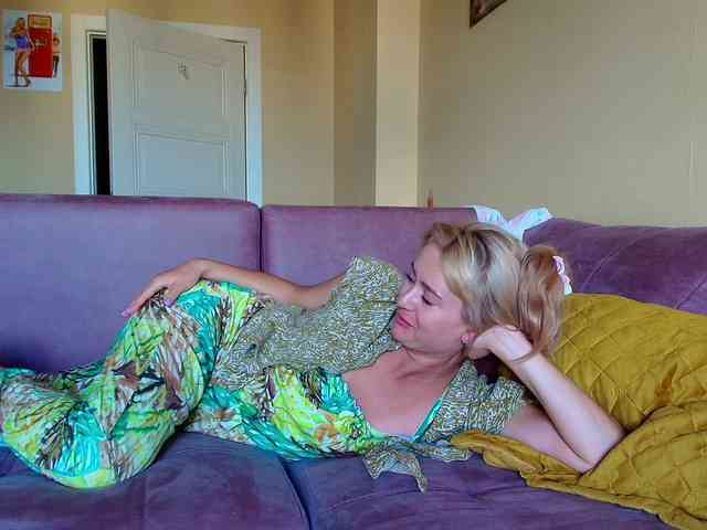 Kriszayka Sex Cam Show