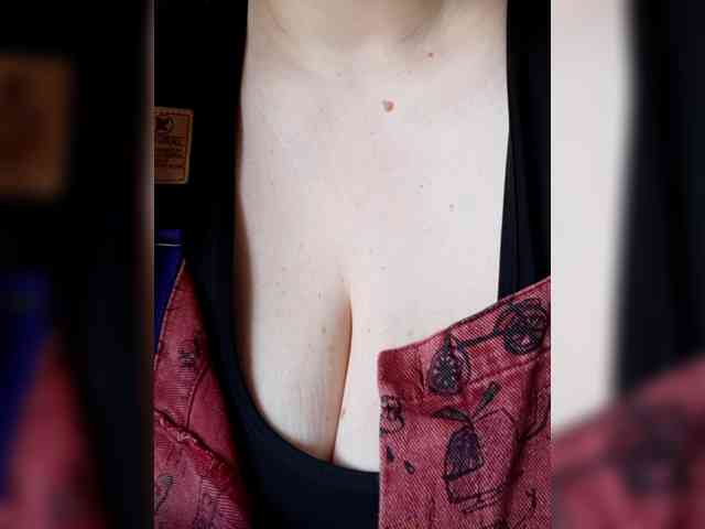 kittywithbig Live Webcam on BongaCams