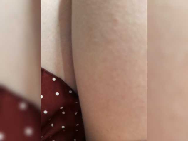 little-pussy3 live cam on BongaCams