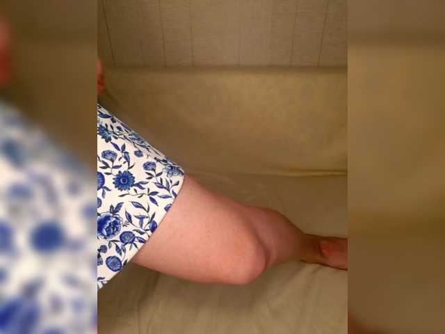 little-pussy3's BongaCams show and profile