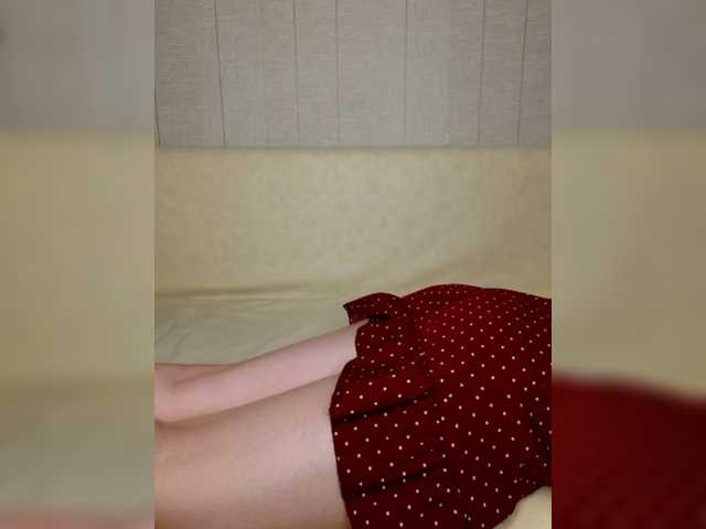 little-pussy3, en directo ahora en BongaCams