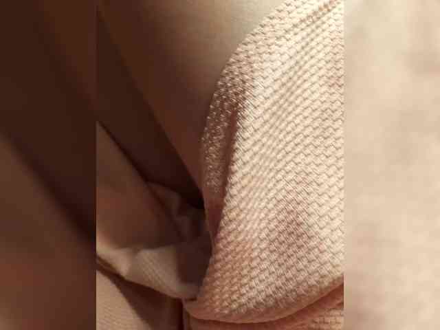 Model: little_pussy