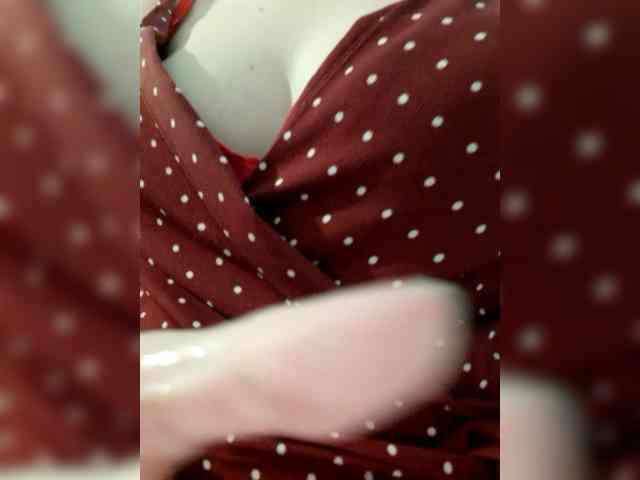 Model: little_pussy